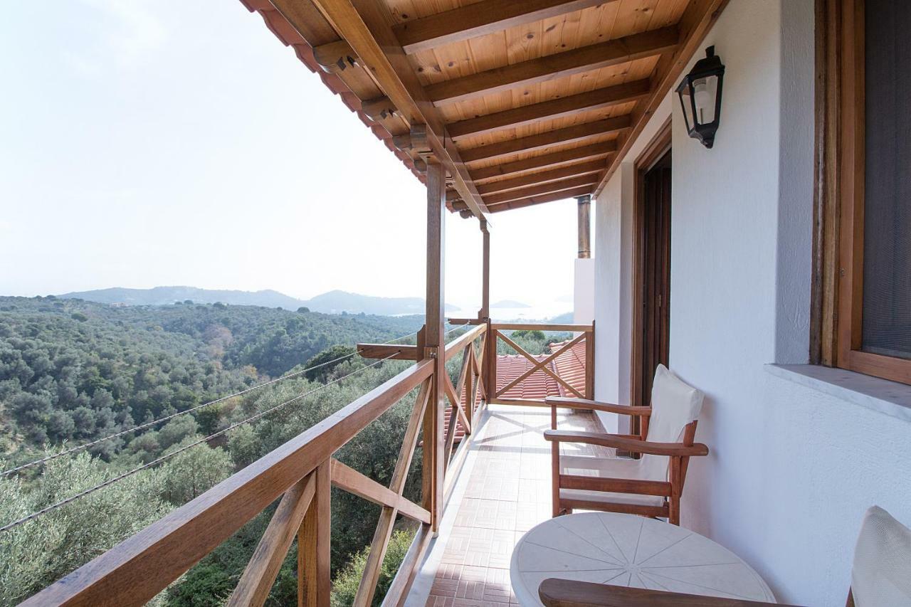 Armamento Villa Moni Evaggelistrias Buitenkant foto